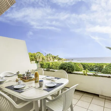 Apartment Les Corailleurs By Interhome