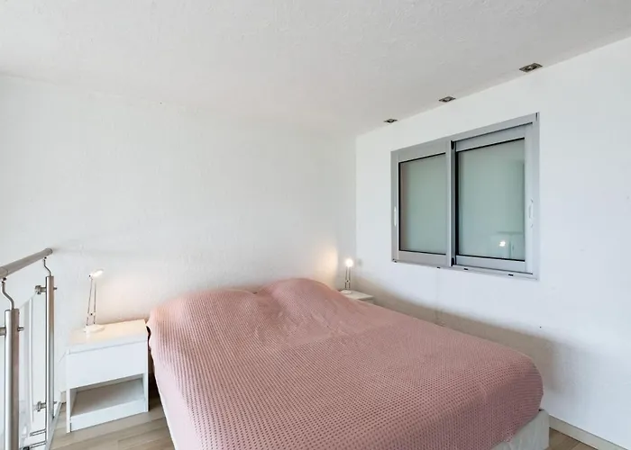 Les Corailleurs By Interhome Saint Aygulf