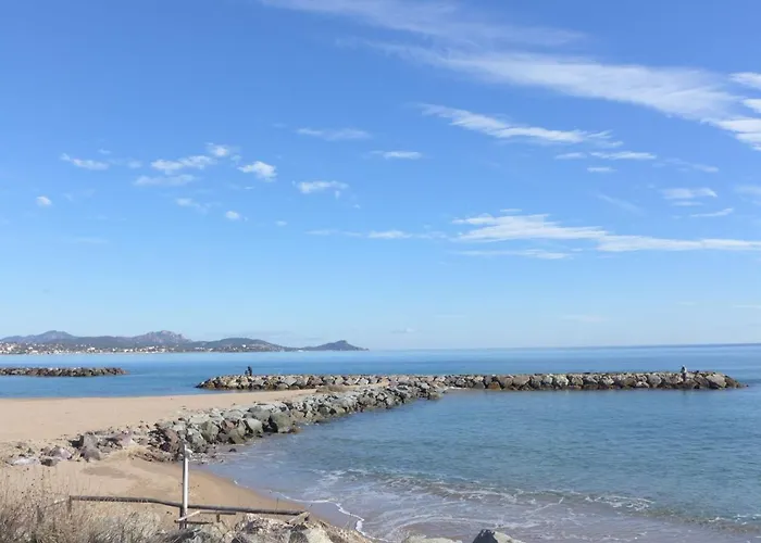 Les Corailleurs By Interhome * Saint Aygulf